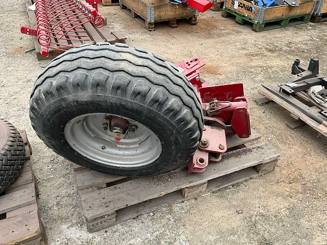 Steeno transport-dieptewiel voor ploeg - afbeelding 3 van  4