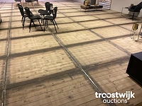 Steenschotten houten vloer - afbeelding 1 van  5