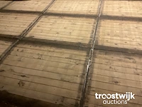 Steenschotten houten vloer - afbeelding 2 van  5