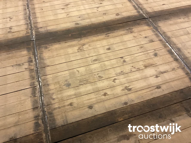 Steenschotten houten vloer - afbeelding 3 van  5