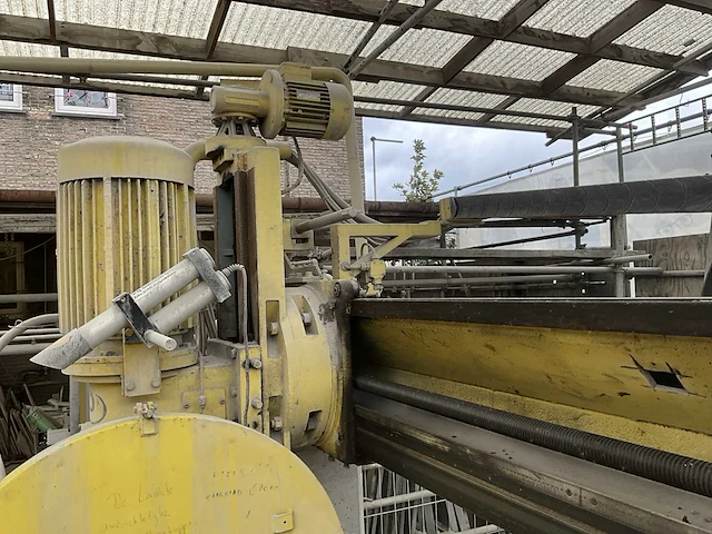 Steenzaagmachine van voorden - afbeelding 5 van  25