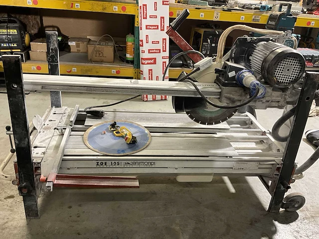 Steenzaagmachine - afbeelding 3 van  5