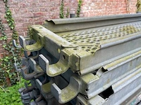 Steiger vloeren + liggers - afbeelding 2 van  4