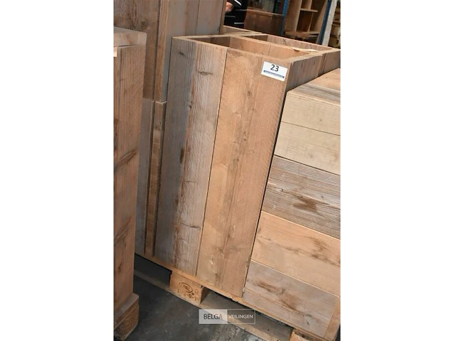 Steigerhout tafel open zonder deksel 0,39 x 0,39 x 0,86 - afbeelding 1 van  2