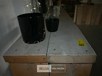 Steigerhouten meubel met decoratie - afbeelding 3 van  5