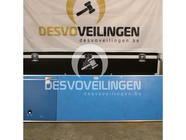 Steigerplatform met luik carbondeck 245 - afbeelding 1 van  4