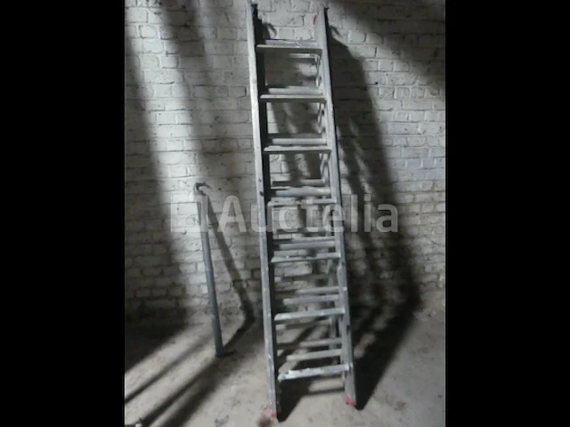 Steigers 100 m² - afbeelding 3 van  10