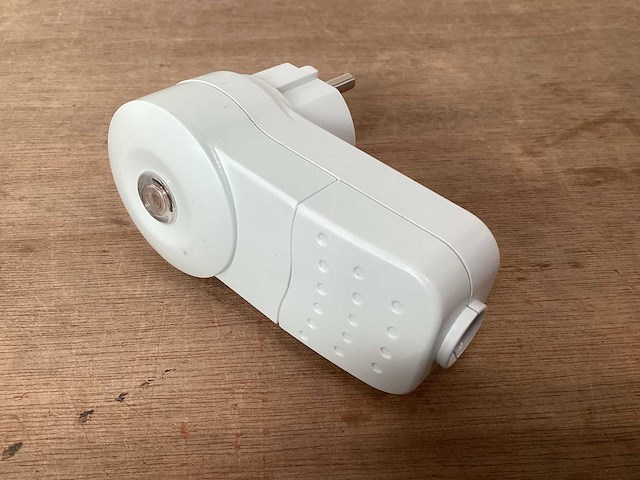 Stekker met schemerschakelaar (98x) - afbeelding 1 van  3