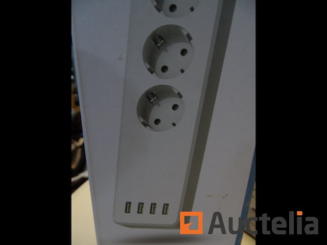 Stekkerdoos (4 stopcontacten, 4 usb) hama 00176574 - afbeelding 4 van  4