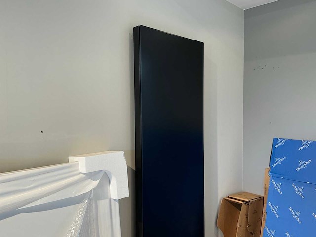 Stelrad vertex plan t11 radiator - afbeelding 1 van  4