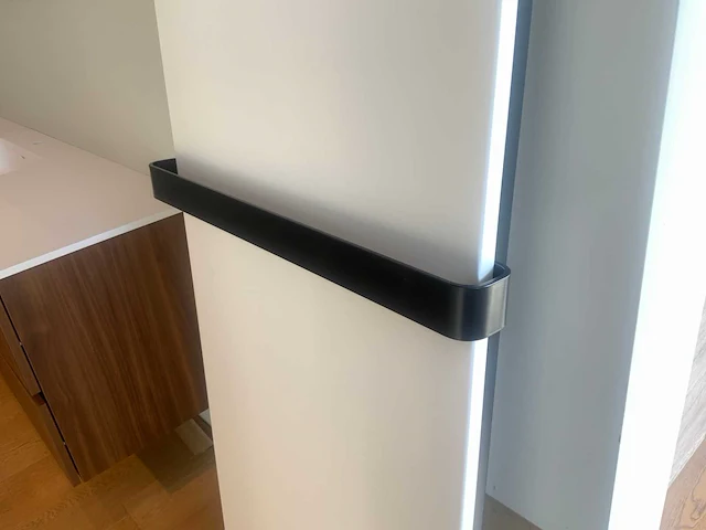 Stelrad vertex slim paneelradiator - afbeelding 3 van  4