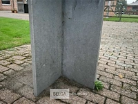 Stenen tafel - afbeelding 4 van  4