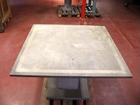 Stenen tafel - afbeelding 2 van  5