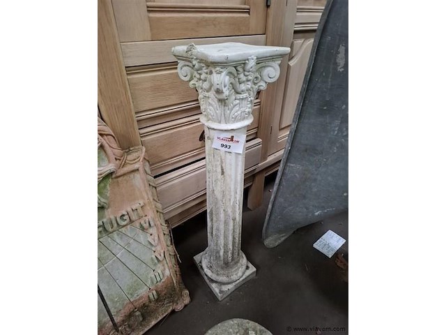 Stenen zuil - afbeelding 1 van  1