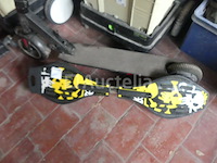 Step en 2-wiel skateboard - afbeelding 3 van  9