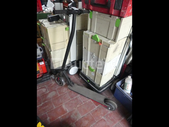 Step en 2-wiel skateboard - afbeelding 4 van  9