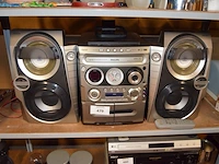 Stereo philips m75 met 2 speakers en afstandsbediening - afbeelding 1 van  4