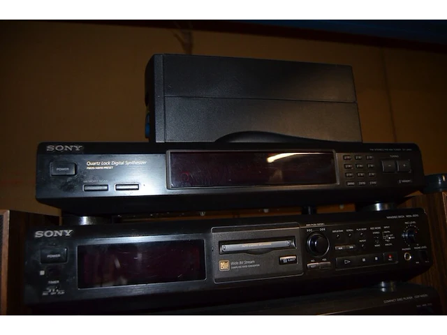 Stereoketen sony met bose speakers - afbeelding 6 van  7