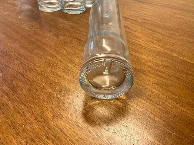 Sterke drank 75cl -fles - glas (11340x) - afbeelding 4 van  6