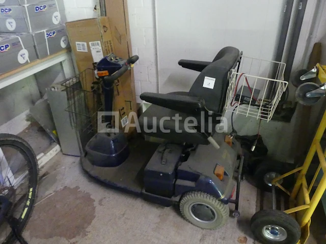 Sterling elite elektrische rollator - afbeelding 1 van  12