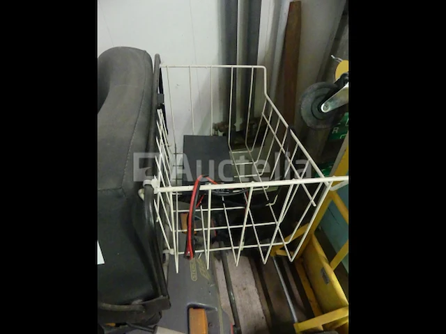 Sterling elite elektrische rollator - afbeelding 11 van  12
