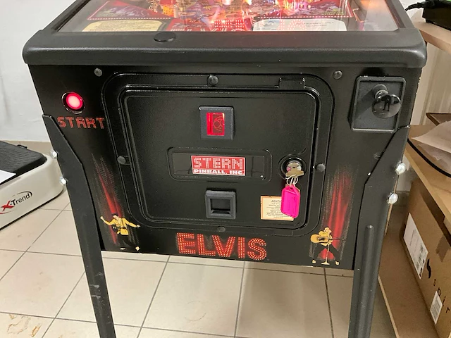 Stern pinball elvis flipperkast - afbeelding 2 van  10