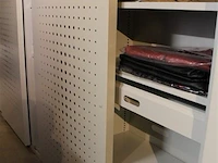 Stevige metalen bureau kast - afbeelding 2 van  3