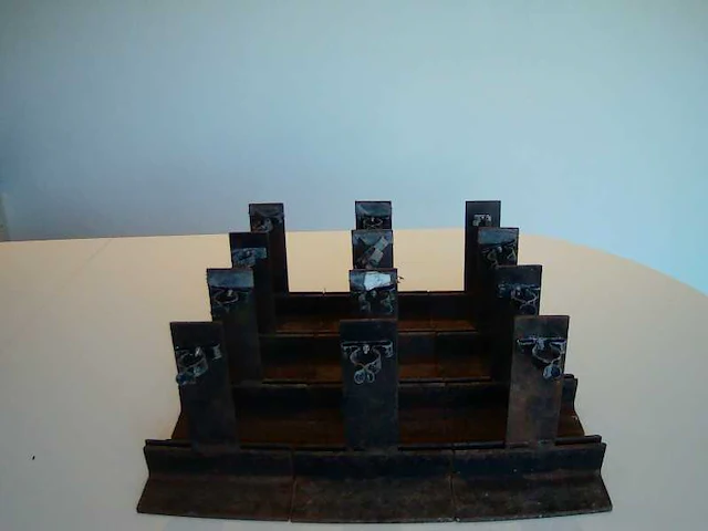 Stevige pyroholders (gerbs, mines, comets, ...) - afbeelding 1 van  4