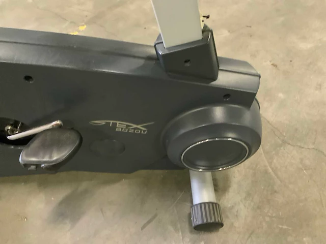 Stex 8020u uprightbike home trainer - afbeelding 6 van  8