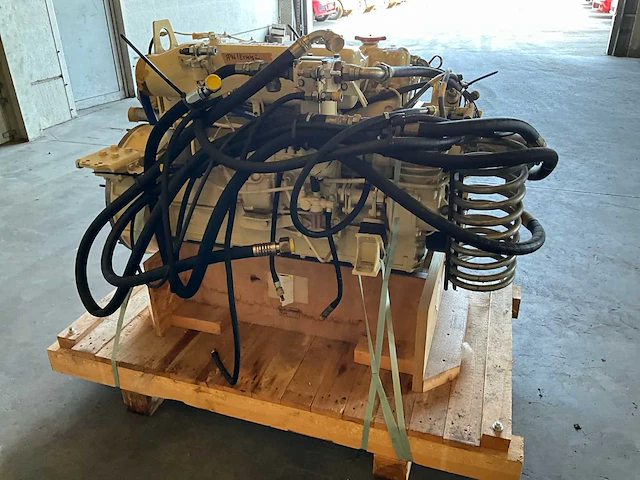 Steyer wd612.95 dieselmotor - afbeelding 6 van  11