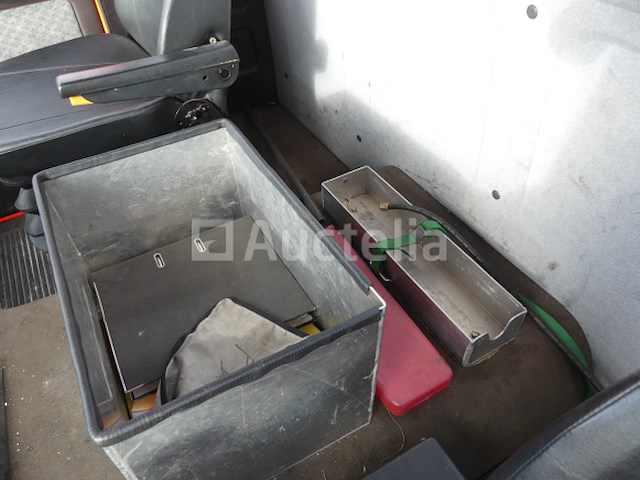 Steyr 19s32 watertankwagen (1995-32.159 km-vin:van1932yy03yy6589) - afbeelding 14 van  25