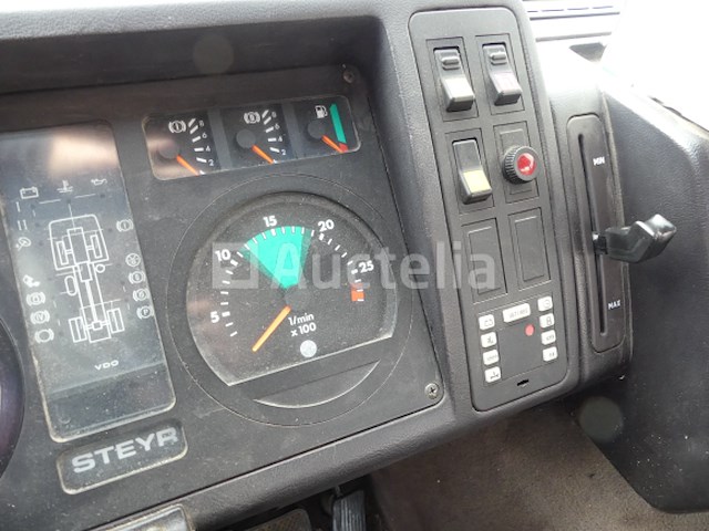 Steyr 19s32 watertankwagen (1995-32.159 km-vin:van1932yy03yy6589) - afbeelding 23 van  25