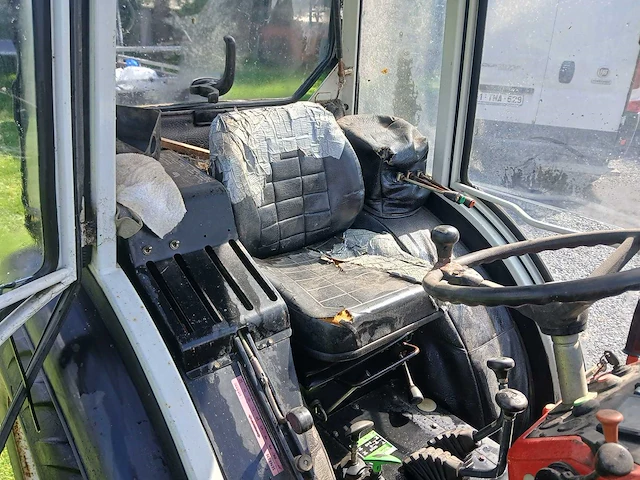 Steyr 8075 smalspoor tractor - afbeelding 11 van  18