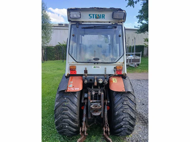 Steyr 8075 smalspoor tractor - afbeelding 16 van  18