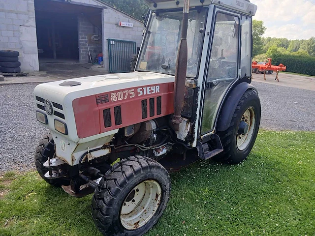 Steyr 8075 smalspoor tractor - afbeelding 18 van  18