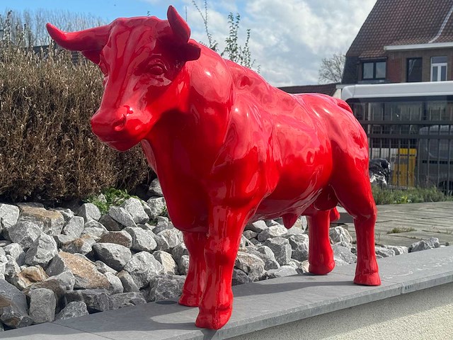 Stier h69cm x l110cm rood - afbeelding 2 van  2