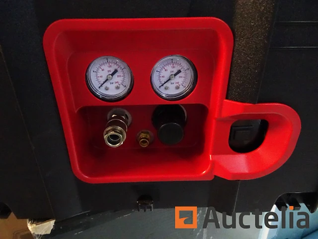 Stier skt 160-8-6 compressor in zijn systainer - afbeelding 4 van  7