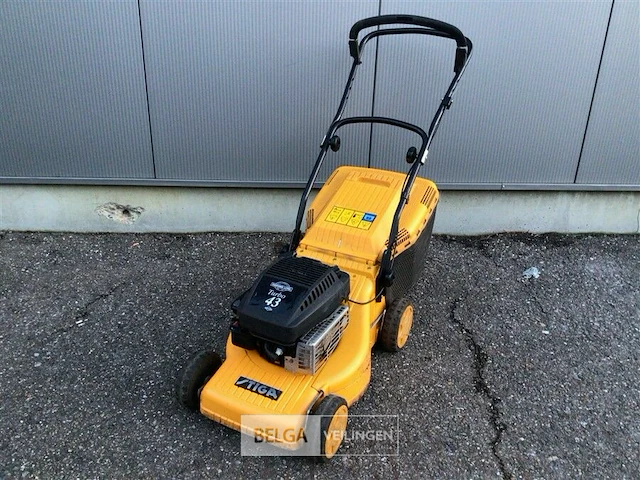 Stiga benzine grasmaaier turbo 43 - afbeelding 1 van  4