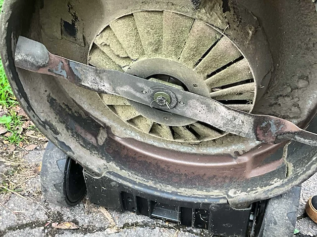 Stiga mp1 554 wsvq grasmaaier - afbeelding 3 van  16