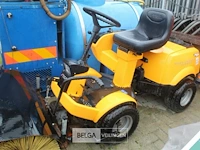 Stiga park farmer met borstel - afbeelding 5 van  8
