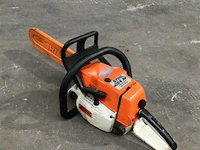Stihl 024av benzine kettingzaag - afbeelding 1 van  6