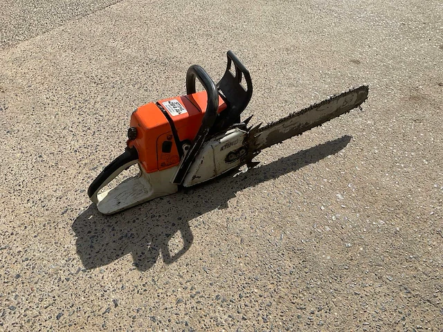 Stihl 064 av kettingzaag - afbeelding 3 van  6