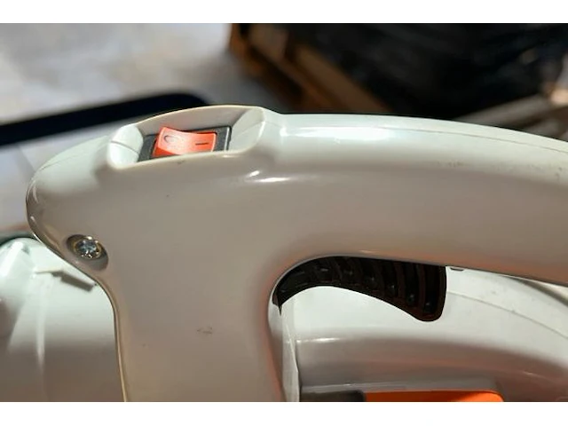 Stihl bladblazer - afbeelding 4 van  5