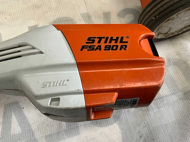 Stihl fsa 90 r – accu bosmaaier/grassnijder - afbeelding 4 van  5