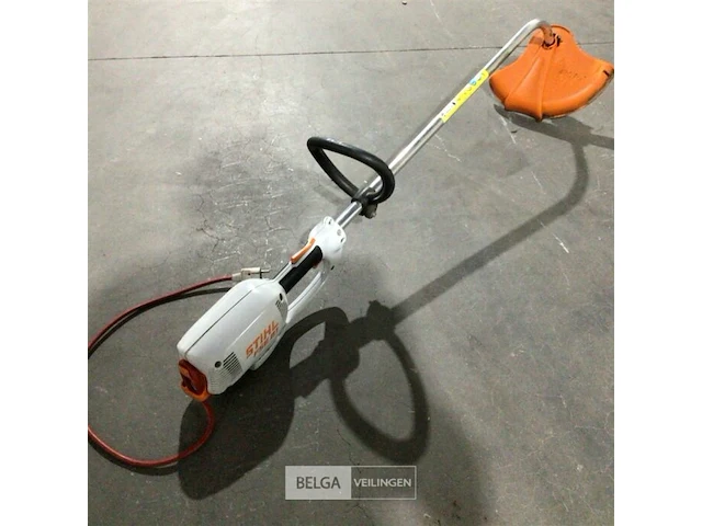 Stihl fse 81 elektrische bos/kantenmaaier - afbeelding 2 van  5