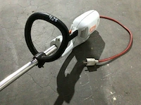 Stihl fse 81 elektrische bos/kantenmaaier - afbeelding 3 van  5