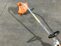 Stihl fse 81 elektrische bos/kantenmaaier - afbeelding 4 van  5
