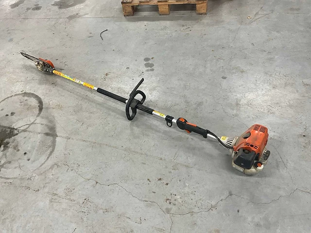 Stihl hl100 hoogwerker kettingzaag - afbeelding 1 van  6