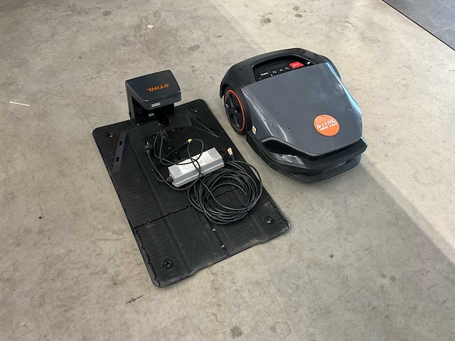 Stihl imow evo 7 robotmaaier - afbeelding 1 van  15