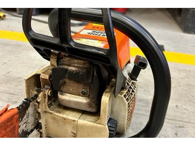 Stihl kettingzaag - afbeelding 2 van  7